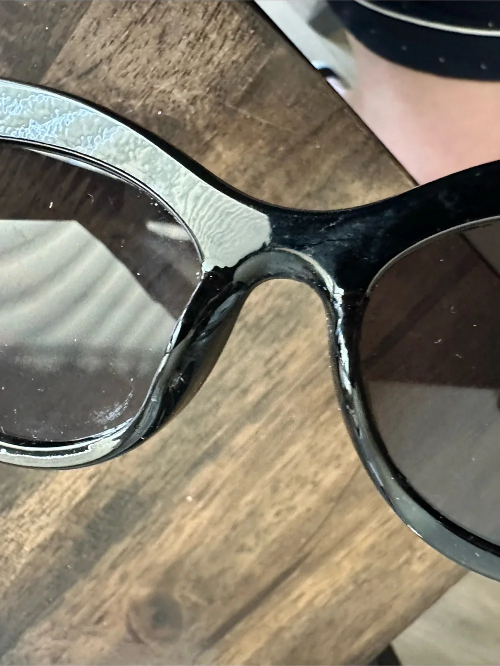 NWT Women’s Black Oval Cat Eye Fashion  Sunglasses UV Protection